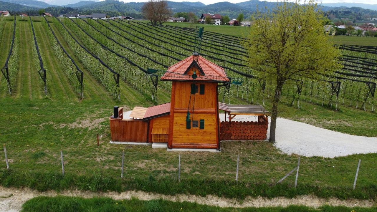 Unique Wooden Holiday House In Nature Lukovica pri Domžalah المظهر الخارجي الصورة