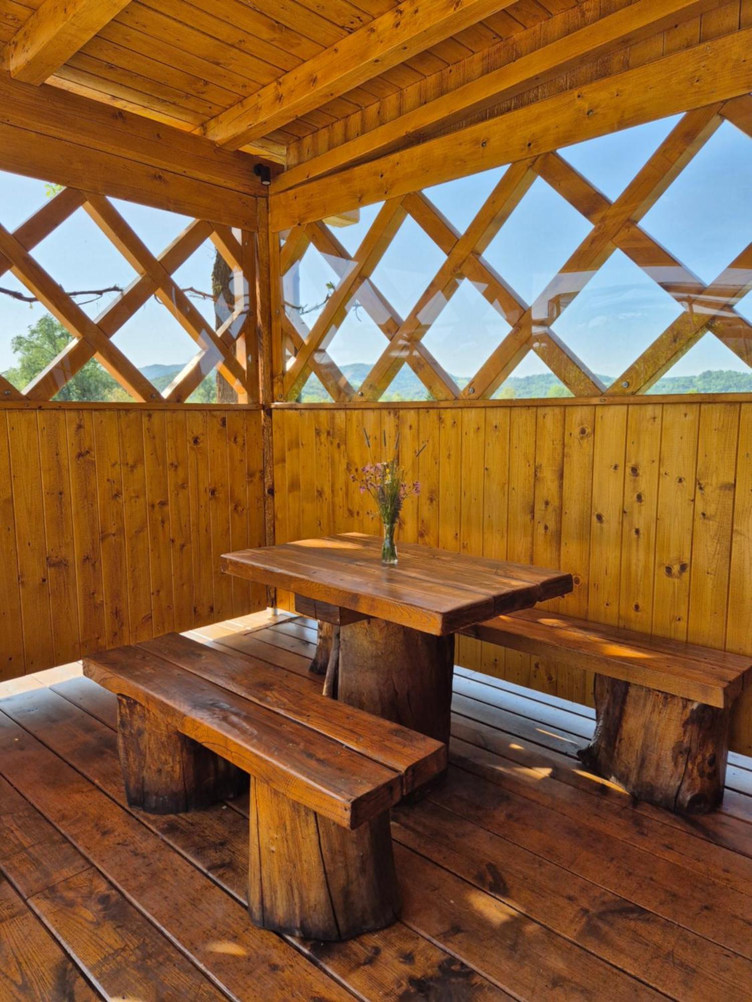 Unique Wooden Holiday House In Nature Lukovica pri Domžalah المظهر الخارجي الصورة