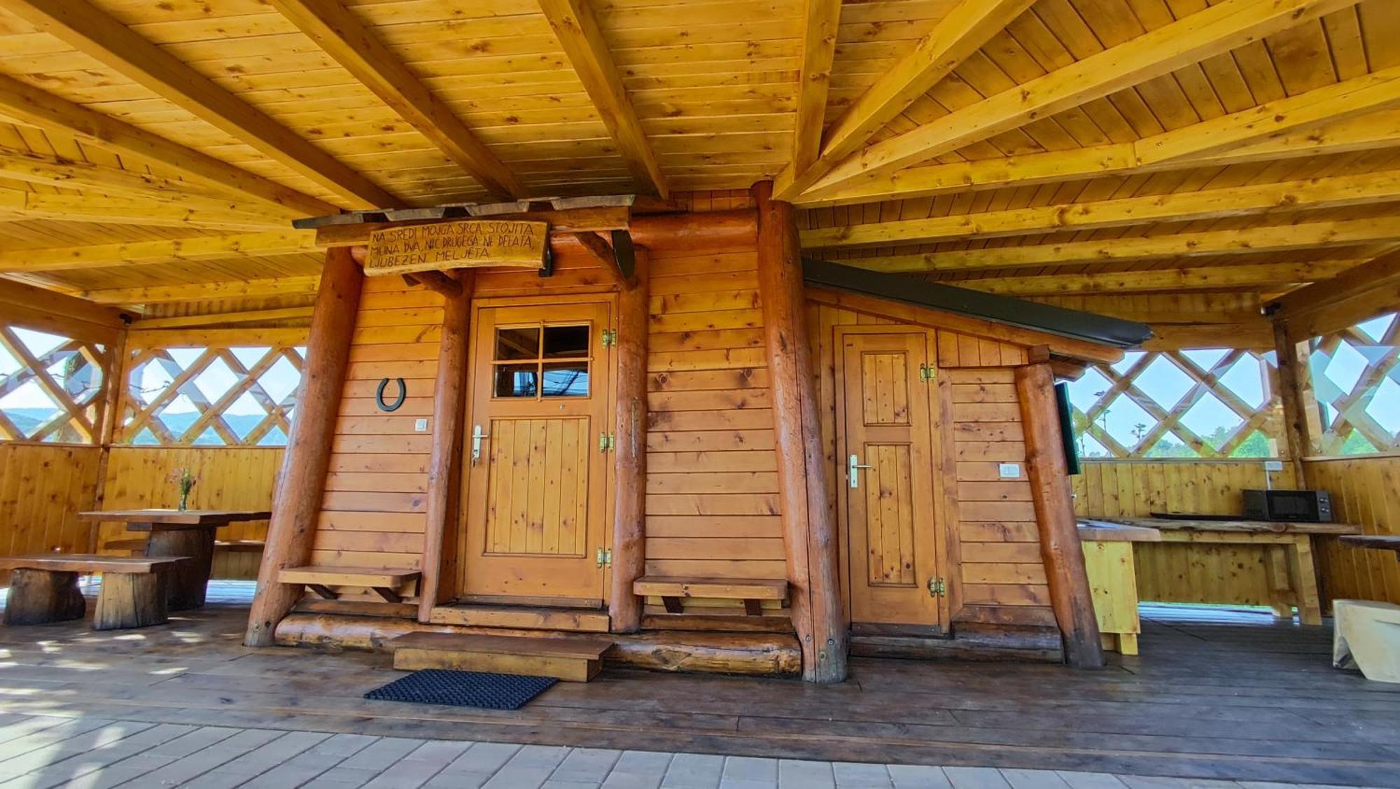 Unique Wooden Holiday House In Nature Lukovica pri Domžalah المظهر الخارجي الصورة